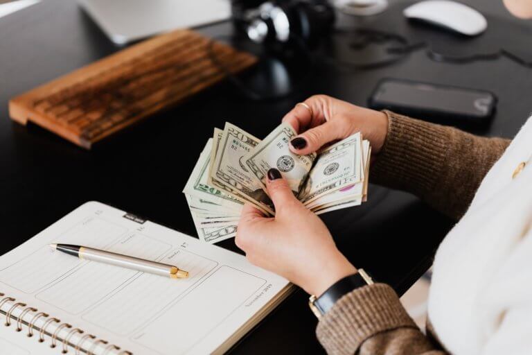 Can You Get a $5000 Loan With Bad Credit Fast?