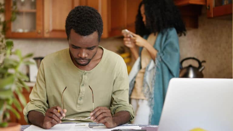 Debt consolidation vs debt settlement