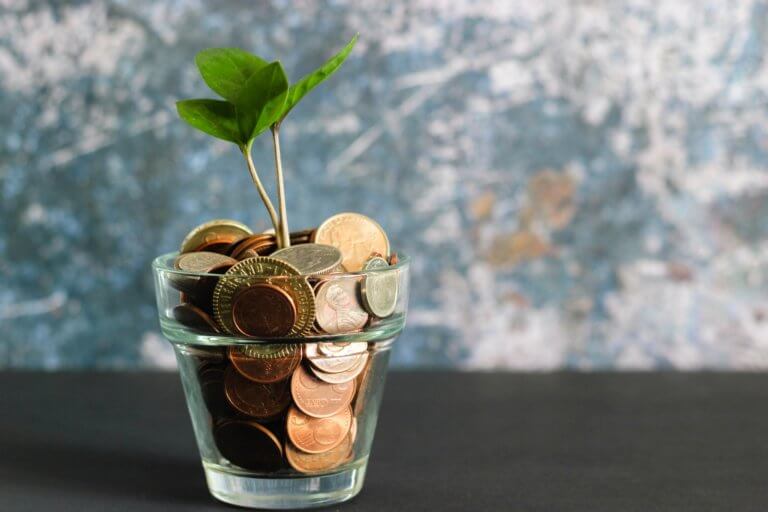 How to budget money on a low income learn to save big