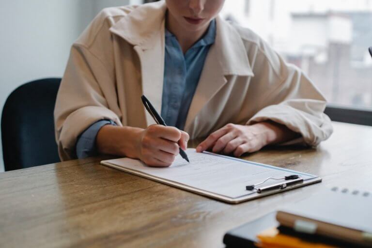 Are Same Day Loans with No ID Required Really Possible?