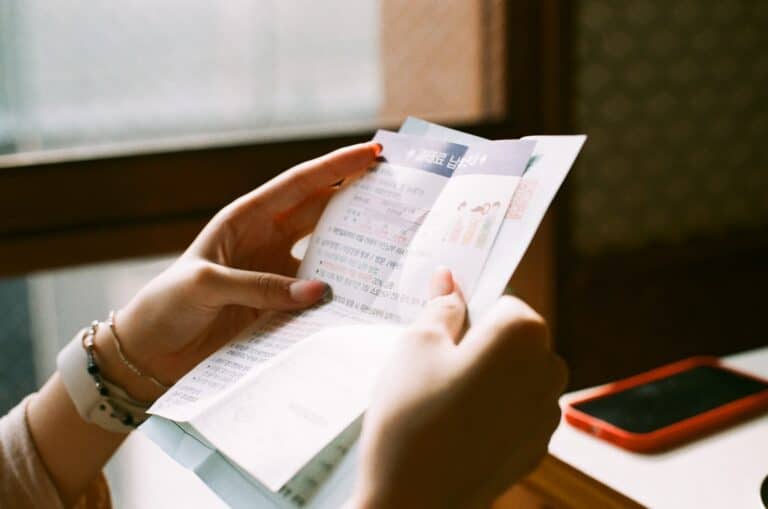 Do utility bills affect credit score