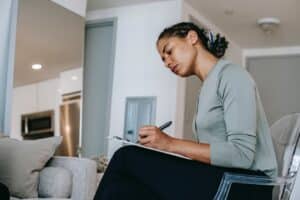how to get rid of late payments on credit report